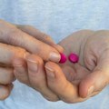 Комбиновали два витамина и створили чудо - џиновски корак у борби против Алцхајмерове болести: Научници направили лек који…
