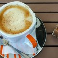 Dodajte prstohvat u jutarnju kafu: Poboljšava ukus, snižava šećer krvi i pomaže vam da smršate