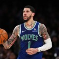 (VIDEO) Zar je ovo NBA? Svi u čudu koliko koraka je napravio Bol