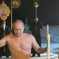 Putin obeležio Bogojavljenje kupanjem u ledenoj vodi