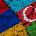 Pašinjan: Ako Jermenija ne preda pogranična sela, sledi rat s Azerbejdžanom