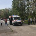 Incident u Nišu: Pao video-bim uoči otvaranja fudbalskog terena: Povređeni trojica dečaka, učiteljica i nastavnica (foto)