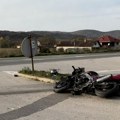 Otac i ćerka Na motoru se sudarili s autom - oboje povređeni: Detalji silovitog sudara kod Čačka, policija alkotestirala…