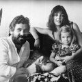 "Da mama nije bila zvezda i da nema filmova u kojima je igrala, ne znam da li bih je se sećala..." Životna priča naše…