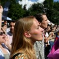 Bukurešt: Oko 30.000 ljudi na Prajdu podržalo građansko partnerstvo LGBT osoba