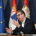 Vučić stigao u Pariz: Radna večera i razgovori sa Makronom o bilateralnim odnosima i regionu