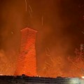Veliki požar u Žagubici Vatra zahvatila veliku površinu, vatrogascima otežan pristup: Ima povređenih (foto)