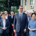 "Kada u Srbiji ispraćamo iskrene prijatelje, to radimo sa setom, ali i ponosom" Vučić na oproštajnom prijemu odlazeće…