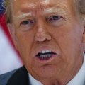 „On nema mozga da bi bio diktator, verovatno će izvesti SAD iz NATO-a“: Bivši savetnik opleo po Trampu
