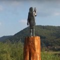 Melanija Tramp u rodnom gradu više nema statuu
