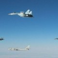 Američki F-35 i F-16 presreli ruske lovce i bombardere iznad Aljaske: Igra moći iznad Arktika se opasno zahuktava!