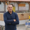 Vozio kamion u Francuskoj i radio kao obezbeđenje, a onda se vratio u svoje selo da bi bio gazda: Budimir sa Rudnika bavi se…