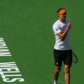 Zverev opravdao ulogu favorita! Nemac srušio Beretinija i stigao do trećeg kola Indijan Velsa!
