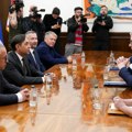 Vučić na konsultacijama sa predstavnicima stranaka Pokreta socijalista, Savez vojvođanskih Mađara i SPP
