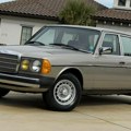 Na prodaju Mercedes-Benz W123 300D Turbo iz 1985. koji je prešao samo 29.000 km