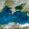 Ministarstvo odbrane Rumunije: Fragmenti drona pronađeni u Crnom moru, 1,5 kilometara od plaže u Konstanci