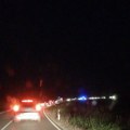VELIKA GUŽVA KOD PEĆINACA KA BEOGRADU: Kolona vozila zbog radova na auto-putu