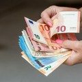 Narodna banka Srbije objavila: Evro danas 117,27 dinara