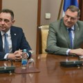 „Vučić bezbroj puta rekao da Srbija poštuje teritorijalni integritet BiH i podržava poziciju RS“: Dodik i Vulin u…