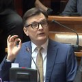 Manje je više! To treba da uđe u logo opozicije a mi ćemo u naš ubaciti pčelu Jovanov: Niste u stanju nacrtanu kravu da…