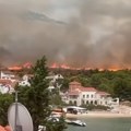 (Video) Vatrena stihija se približava kućama! Dramatično kod Šibenika: Grom izazvao ogroman požar, kanaderi ne mogu da polete…