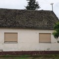 Saša prodaje kuću i plac za 25.000 evra: Ima 40 kvadrata i pomoćne prostorije (foto)