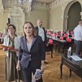 PUF: Privatno obezbeđenje prvo napalo naše odbornike, pa SNS napustio Skupštinu Zenjanina