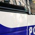 Талачка криза у Кану: Мушкарац наоружан ножем држи трогодишњу ћерку у стану, претходно напао две особе