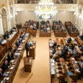 Grupa poslanika u Češkoj predložila izmene zakona o sukobu interesa u korist premijera