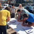 Građani potpisuju STUDENTSKI PLAN u Prnjavoru; Štandovi širom Šapca tokom celog dana (FOTO)