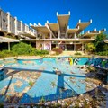 Ovaj hotel su svi zvali "jugoslovenski Las Vegas": Priča se da je Tito tu dovodio starlete, gost je bio i Sadam Husein, a…