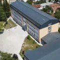 Dve škole zabranile mobilne đacima, ali su "rampu" dobili i roditelji i nastavnici Nova pravila u školama kod Čačka i u…
