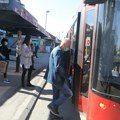 Drama u autobusu "108": Razbojnici pokušali da otmu torbu sa novcem, pa jurili i premlatili nesrećnog muškarca