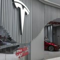Tesla oslabila u Kini i razočarala svetske investitore
