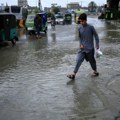 U obilnim kišama u Pakistanu nastradalo 36 osoba, na jugozapadu vanredno stanje