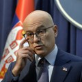 Ne možete da zaključate školu; Vučević: Đaci ne smeju da budu žrtva politike