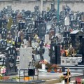 U subotu obeležavamo letnje zadušnice: Pomolite se za svoje preminule, upalite im sveće i ovaj običaj obavezno ispoštujte