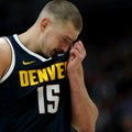 Denver sada ima klupu za prsten