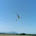 Požar u selima Sibnica i Rekovac kod Jagodine gase i dva helikoptera MUP-a Srbije