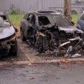 Automobil izgoreo na parkingu na Voždovcu