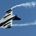 Indijski HAL Tejas srušio se tokom demonstracionog leta na Dubai Airshow 2025