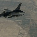 NATO podigao avione: Poljski F-16 krenuli na ruske Su-30