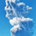 Čulo se kao grmljavina, a onda je ogromna planina "eksplodirala": Vulkan eruptirao, ima mrtvih i na desetine nestalih