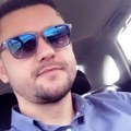 Ovo je osumnjičeni za ubistvo supruge i šuraka! Izrešetao ih, pa izgovorio jezivu rečenicu: "Ubiću i vas!"