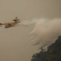 Besne požari: Gust dim se širi nad čuvenim letovalištem u Turskoj, vatra buknula nedaleko od aerodroma (foto)