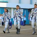 Dvojica ruskih i jedan američki astronaut pristali na ISS