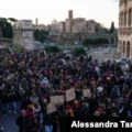 Hiljade ljudi u Francuskoj i Italiji na skupovima protiv nasilja nad ženama