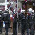 Policija u Gelzenkirhenu privela sedam srpskih navijača pre meča sa Engleskom