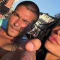Mirko Šijan i supruga Bojana se snimaju golišavi: Oglasili se sa putovanja - ona pozira poput modela, a on sav tetoviran i ne…