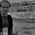 Preminuo poznati novinar Saša Mikić
